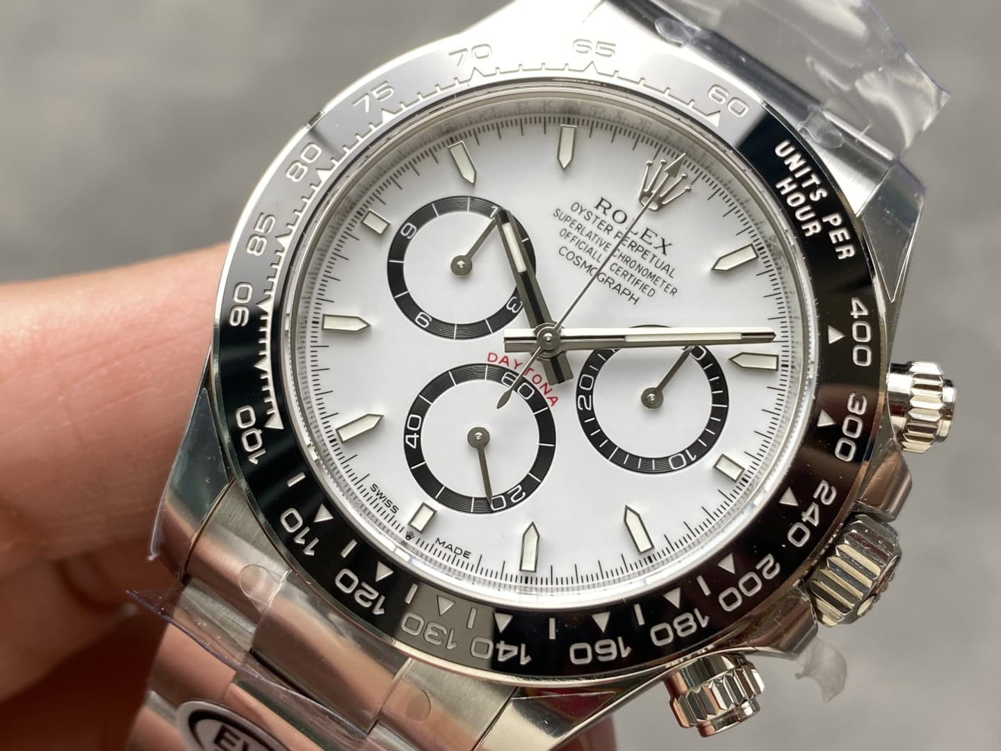 ロレックス デイトナ超スーパーコピー トップクラス126500LN 0001 Cal.4131 EWE工場