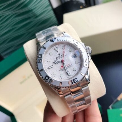 ロレックススーパーコピー国内発送後払いヨットマスターコピーヨットマスターコピー116622MIYOTA 8215ムーブメント