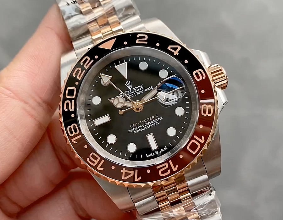 ロレックススーパーコピー代引き後払いGMTマスター126729VTNR Asian 21600振動自動巻き