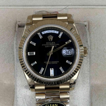 ロレックス超スーパーコピー トップクラスデイデイト40mm 228238 クローンCal.3255ムーブメント