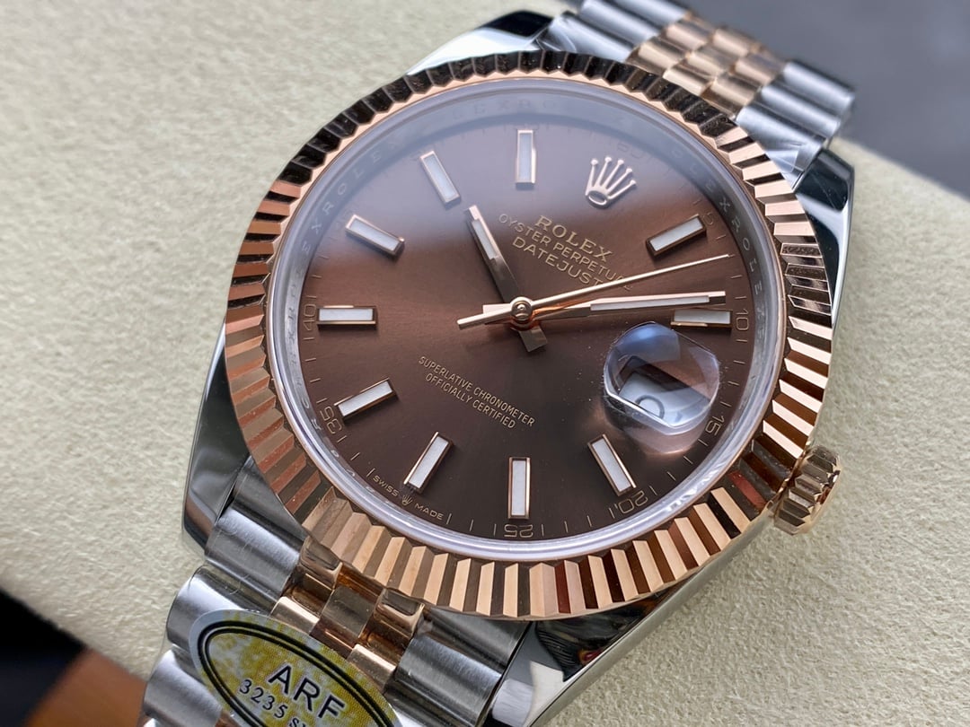 ロレックススーパーコピー代引き後払いデイトジャスト126331 Asian自動巻きムーブメント