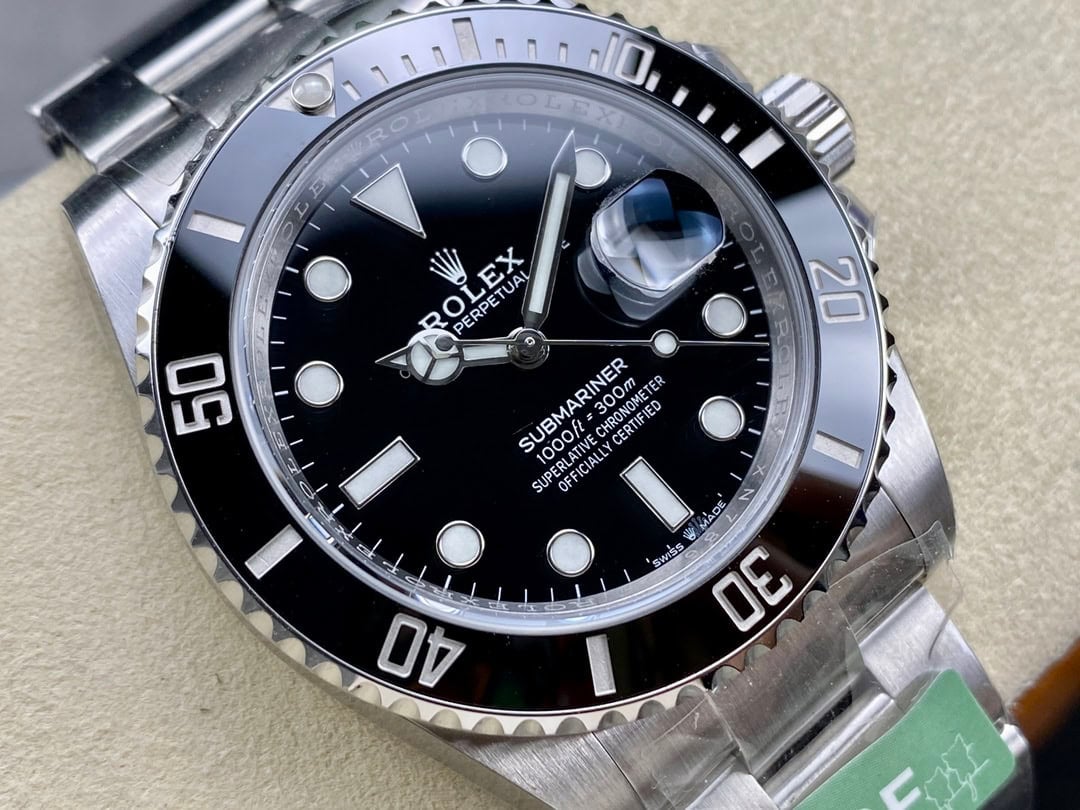 ロレックス超スーパーコピー トップクラスサブマリーナー126610LN 41MM クローンCAL.3235 ARF工場