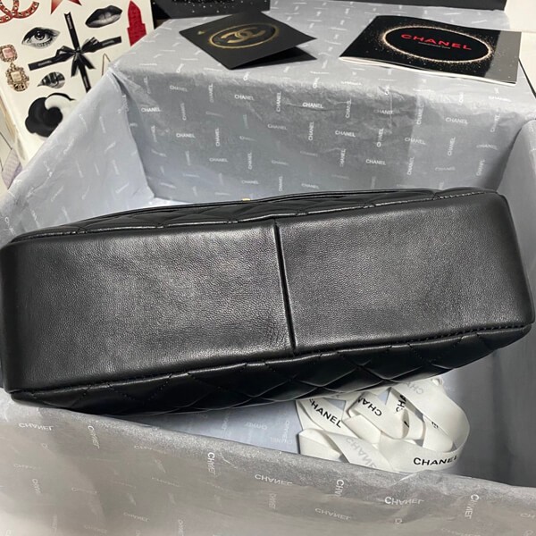 【シャネル】大人可愛い?マトラッセトップハンドル フラップ バッグA58608