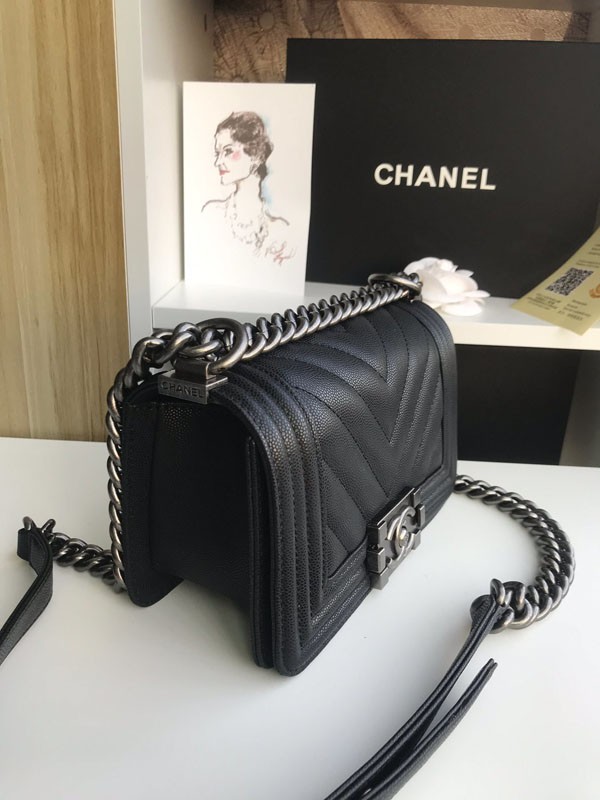 欲しい?超限定? シャネル コピー  ボーイ シャネル ショルダーバッグ shu37036