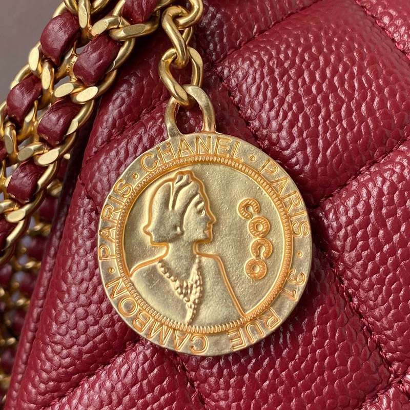 定番シャネル チェーン ショルダーバッグ 偽物キャビアスキン shx21622