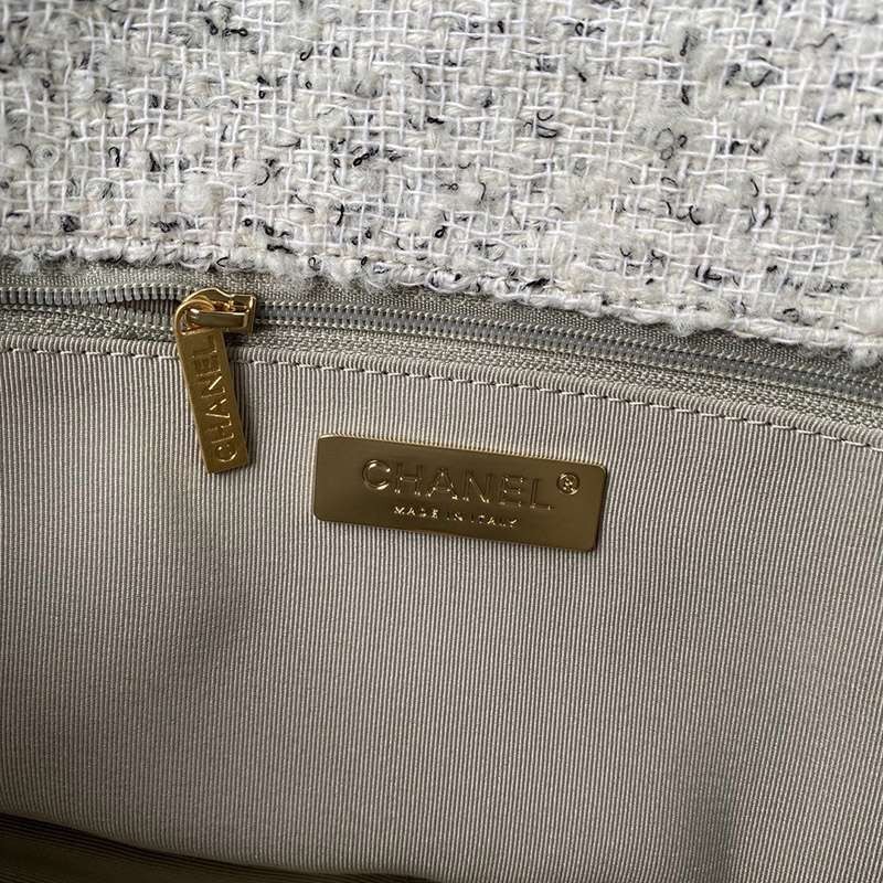 定番人気シャネル チェーン ショルダーバッグ AS1160/AS1161 sht45226
