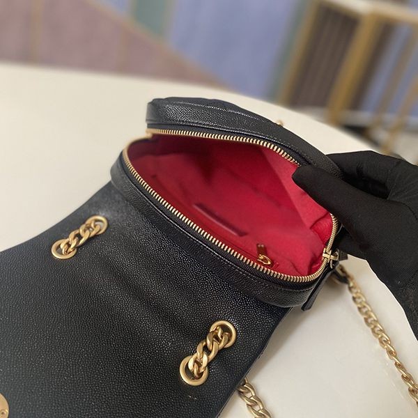 入手困難シャネル バッグパック 2way ショルダーバッグ 偽物 shw39455