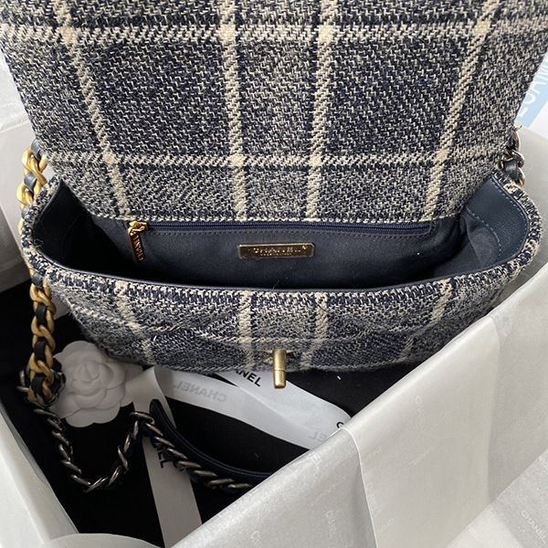 完売必至シャネル 19 ショルダーバッグ ハンドバッグ 偽物 shg81705