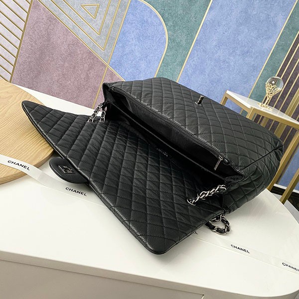 シャネル CCロゴ トラベルバッグ 偽物 ブラック shl15680