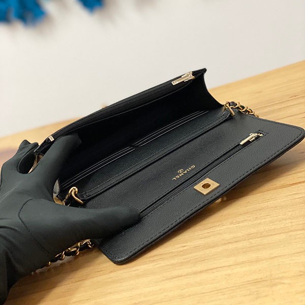 シャネル クラシック チェーンウォレット コピー shw67361