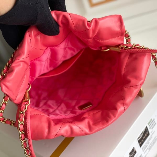 追跡付き 安いシャネル ミニトートバッグ コピー 22bag レッド shd89124