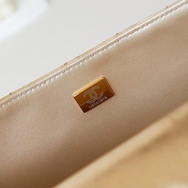 ☆超人気☆シャネル バックパック 偽物 スターコインケース shq70687