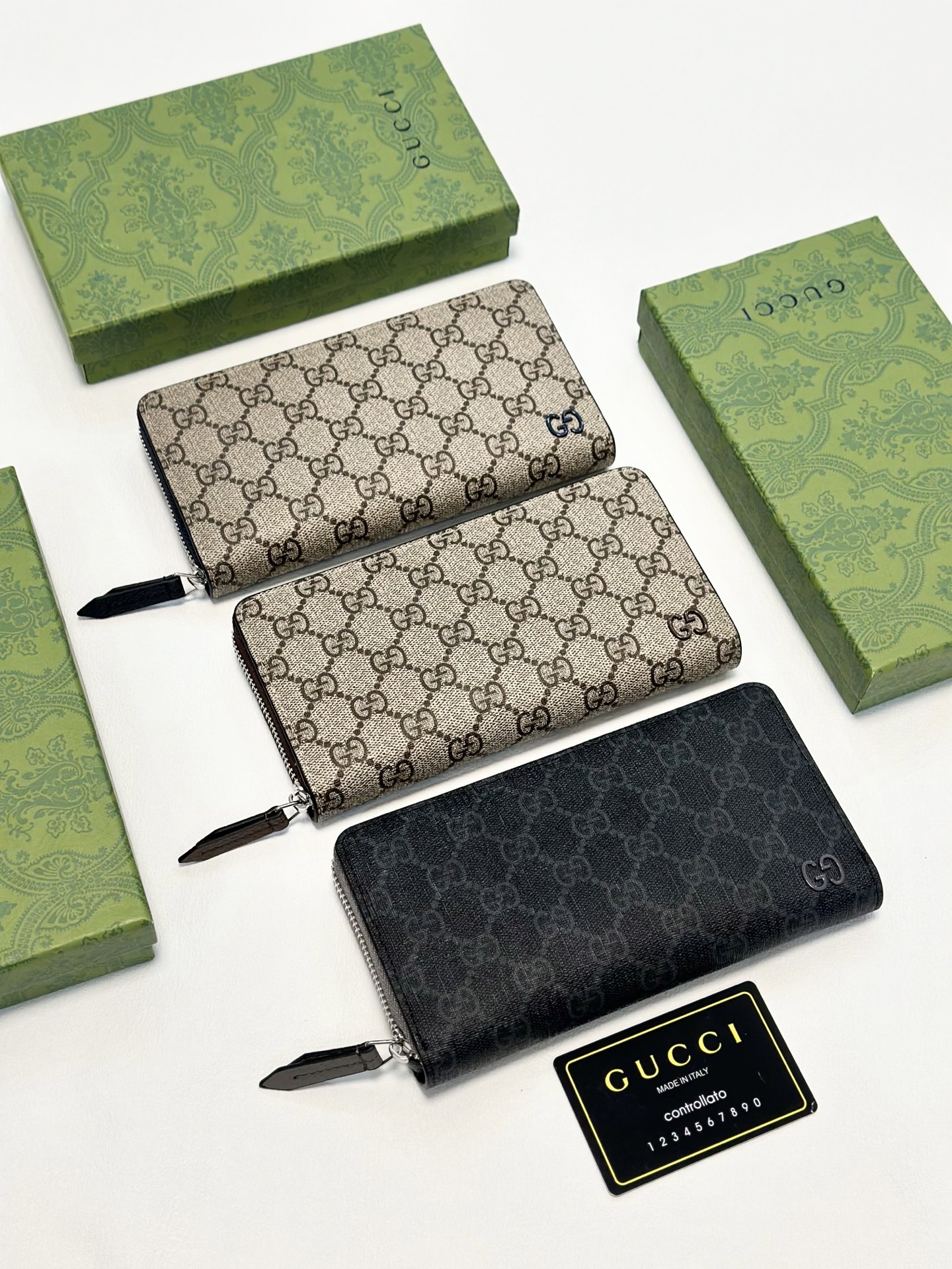 Gucciコピー後払いおすすめ 口コミ 国内発送 グッチ柄 ロングウォレット 色展開