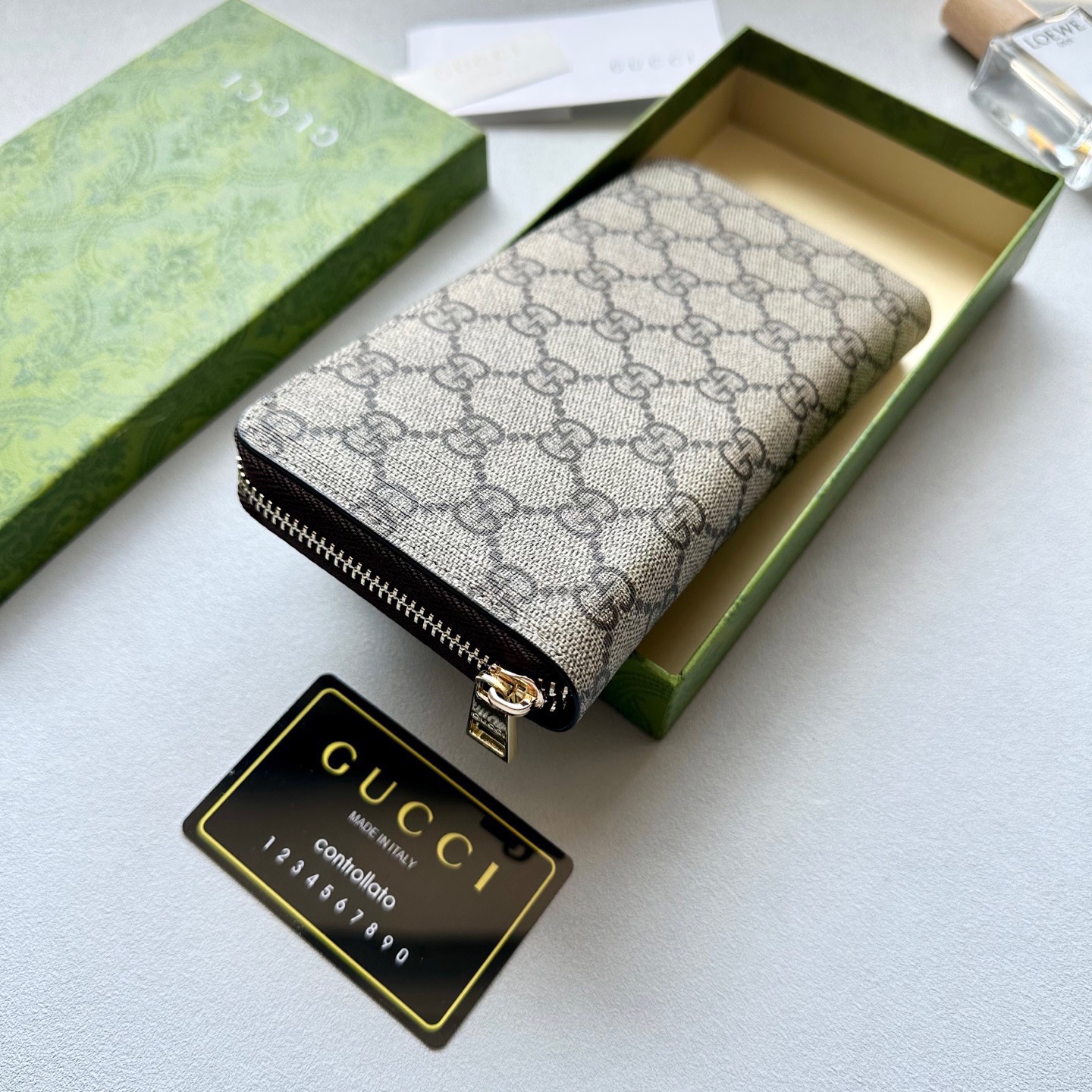 GUCCI グッチ 長財布 ロングウォレット カーフレザー ダブルG柄 カーキ - 画像 4