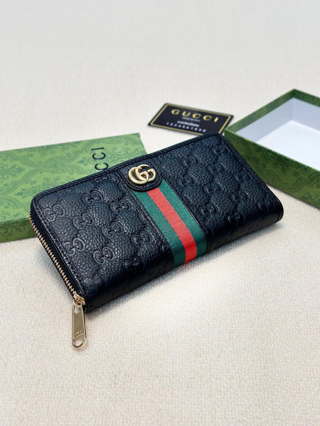 GUCCI グッチ 財布 長財布 ゴールド金具 レザー ブラック - 画像 4