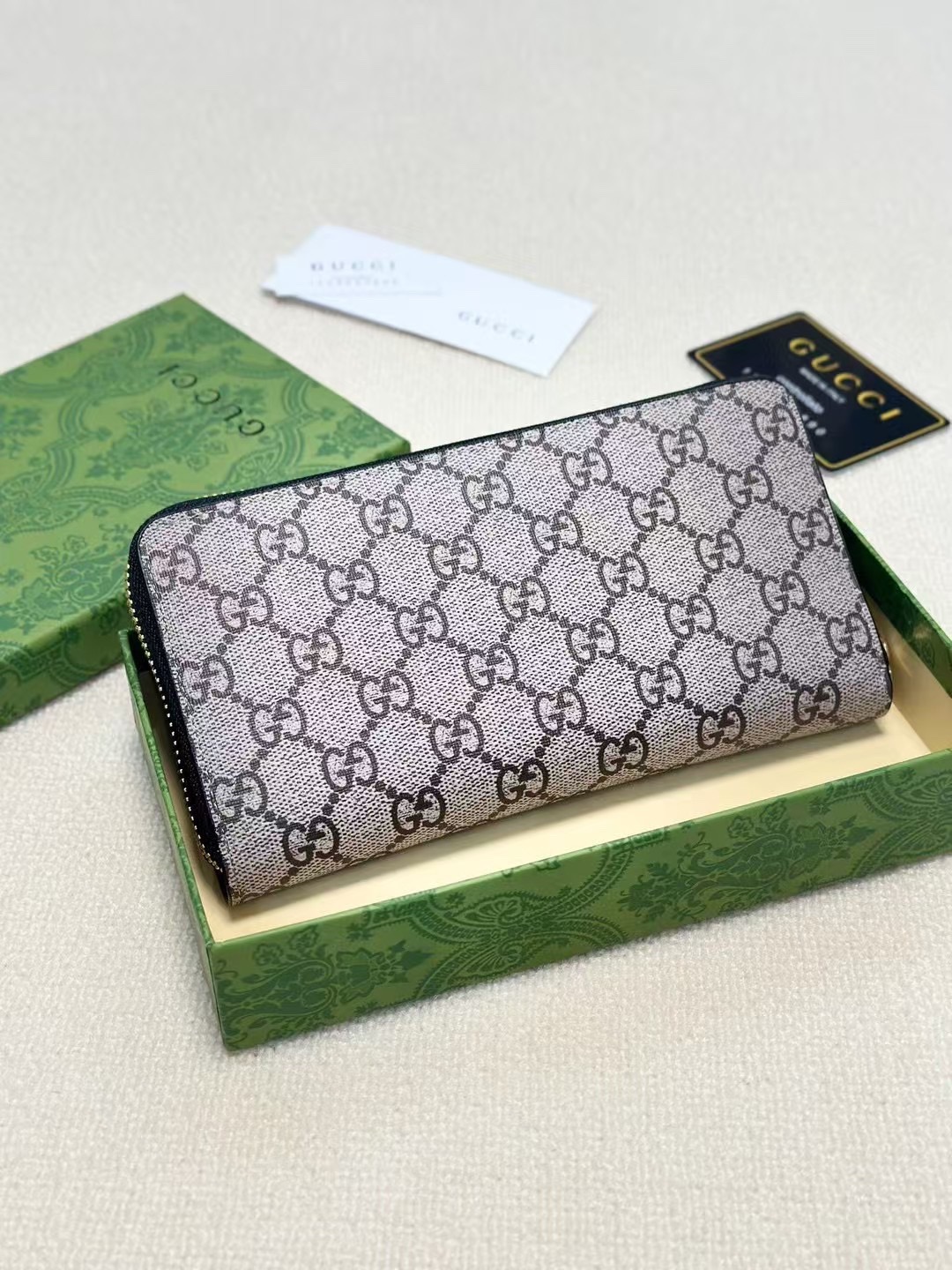 Gucci グッチ グッチ コインケース ビーズ ロングジップ アイコン ブラック ベージュ - 画像 2