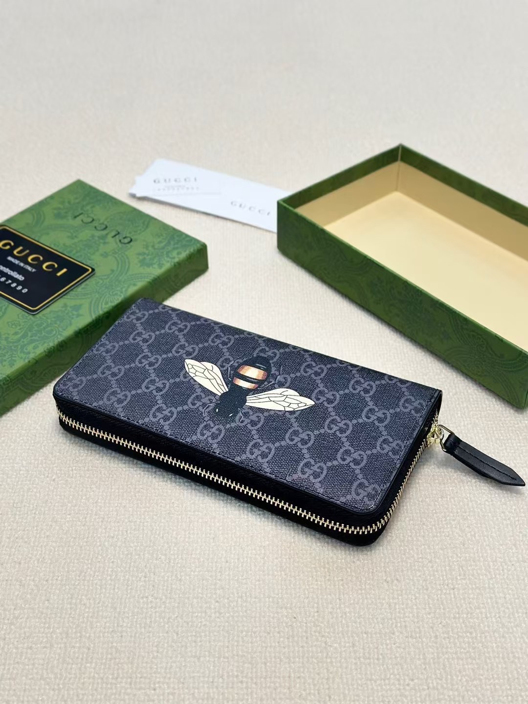 GUCCI グッチ 蜂 ロングジップ財布 ブラック 本革仕様 21x11cm - 画像 6