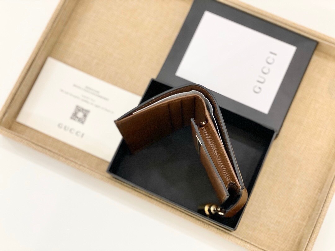 GUCCI グッチ 折り財布 グッチ柄 コンパクト カードケース チェーン ブラウン - 画像 9