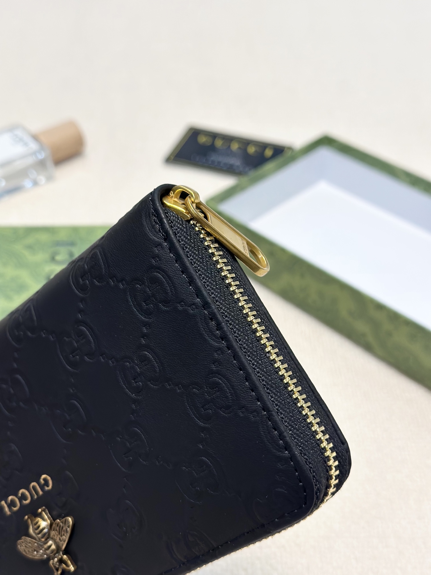 GUCCI グッチ 長財布 本革仕様 ラウンドファスナー 黒 - 画像 6