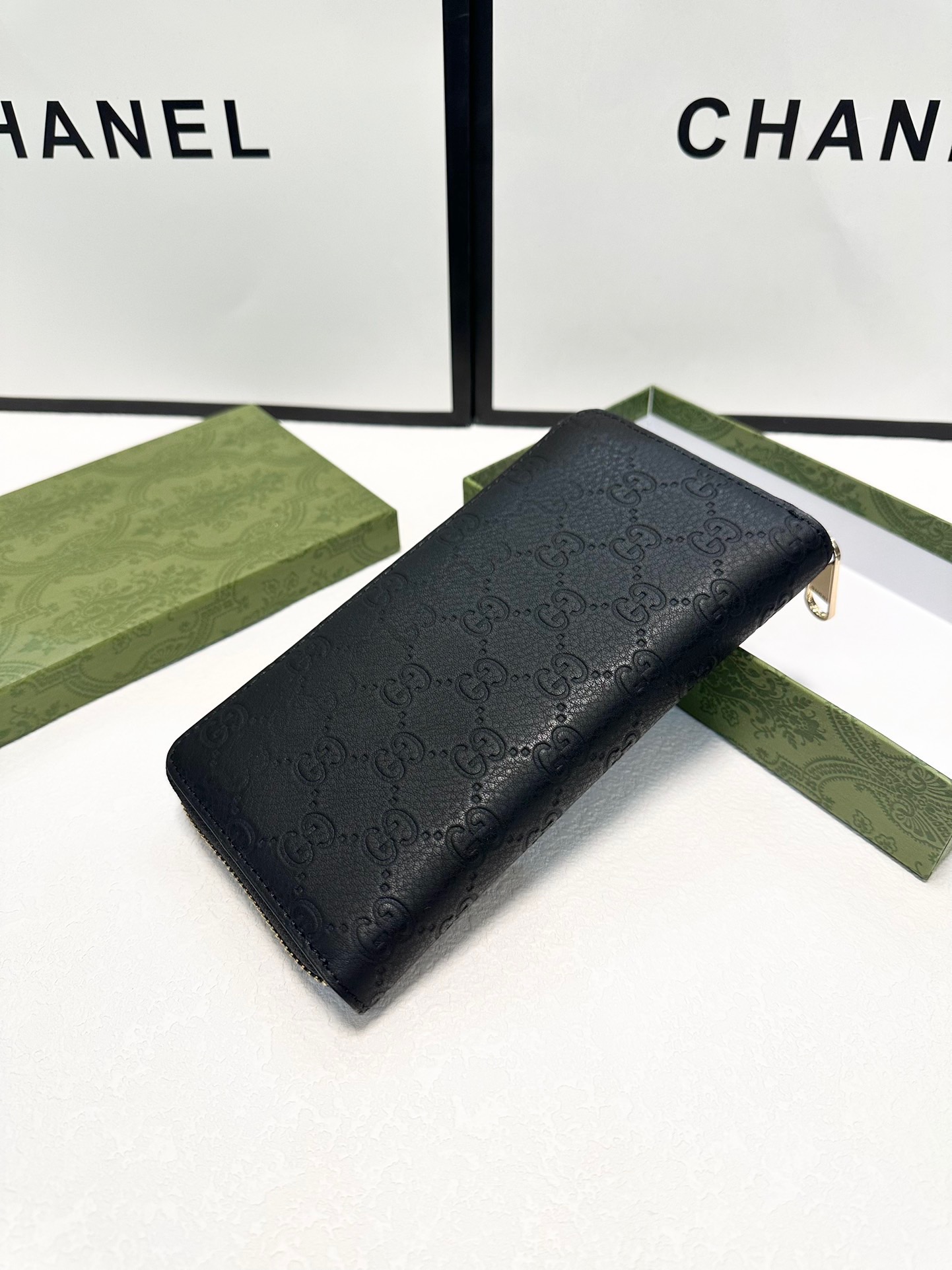 GUCCI グッチ 長財布 本革仕様 ズッパー開閉 21x11cm 黒 - 画像 8
