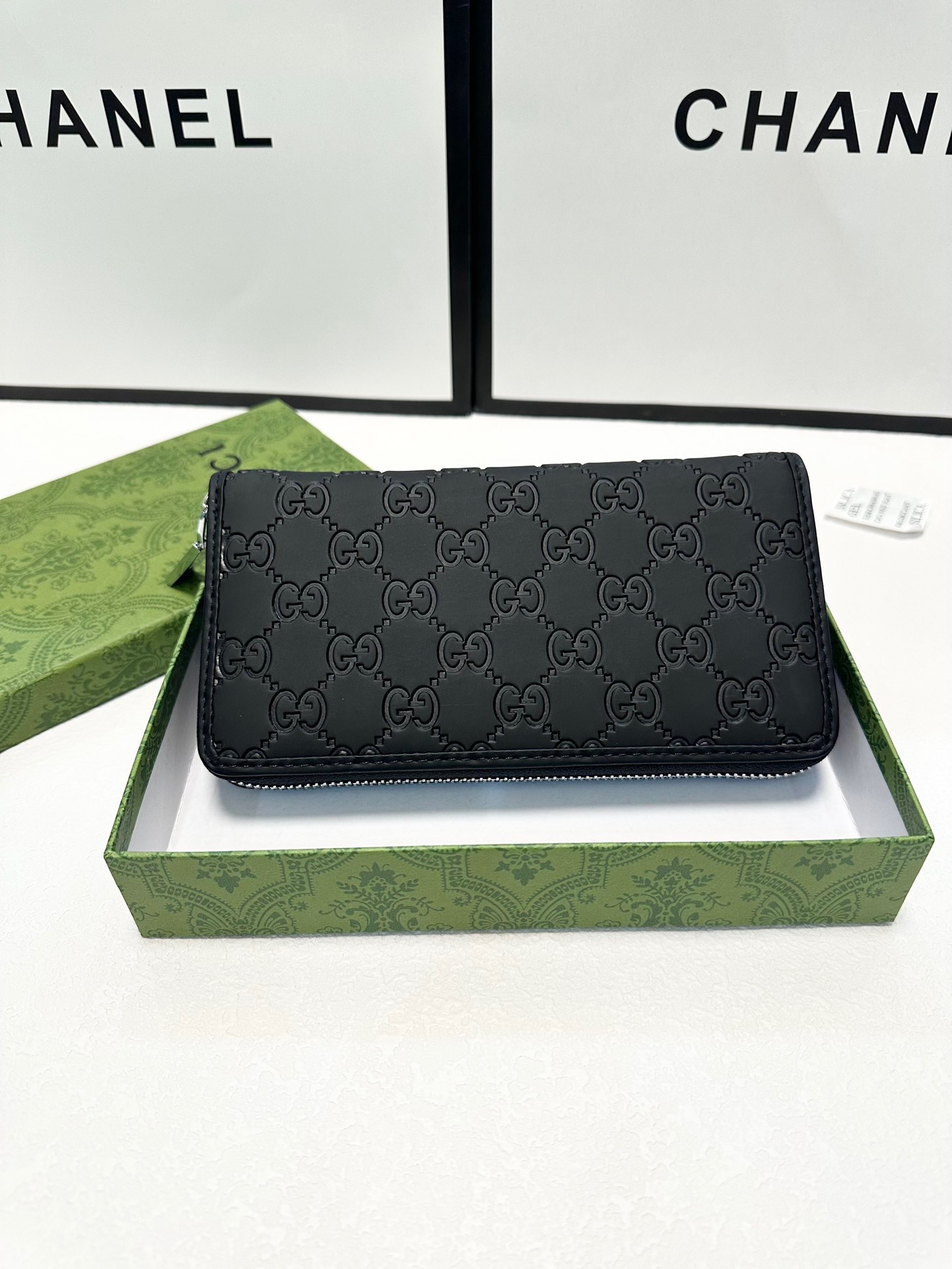 GUCCI グッチ 長財布 ミニ財布 黒 レザー レディース ブラック - 画像 3