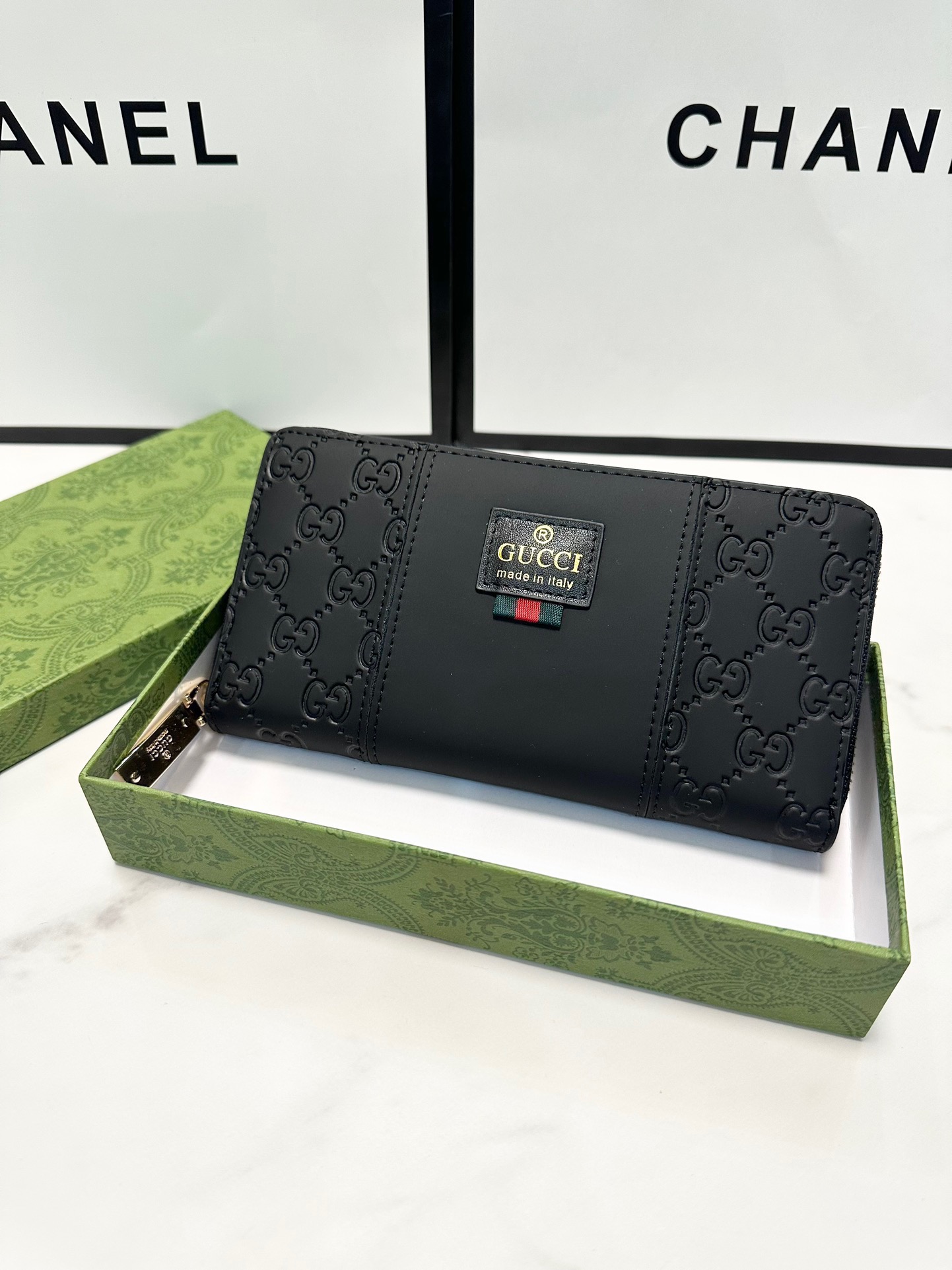GUCCI グッチ 長財布 P105 ブラック シェル型 専用箱付き - 画像 3