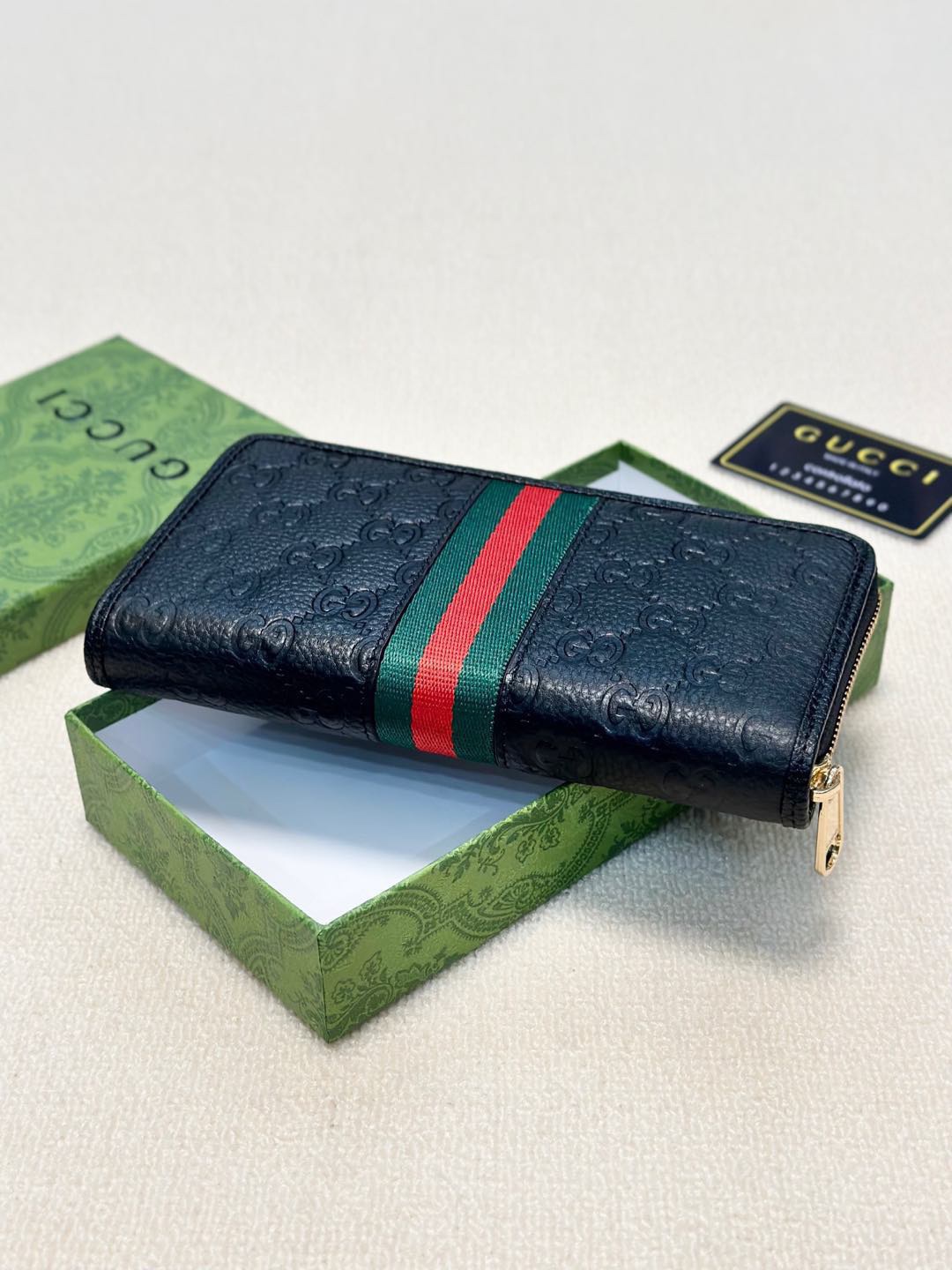 GUCCI グッチ ロングジップ长財布 本革仕様 大容量 高級感黒色 - 画像 3