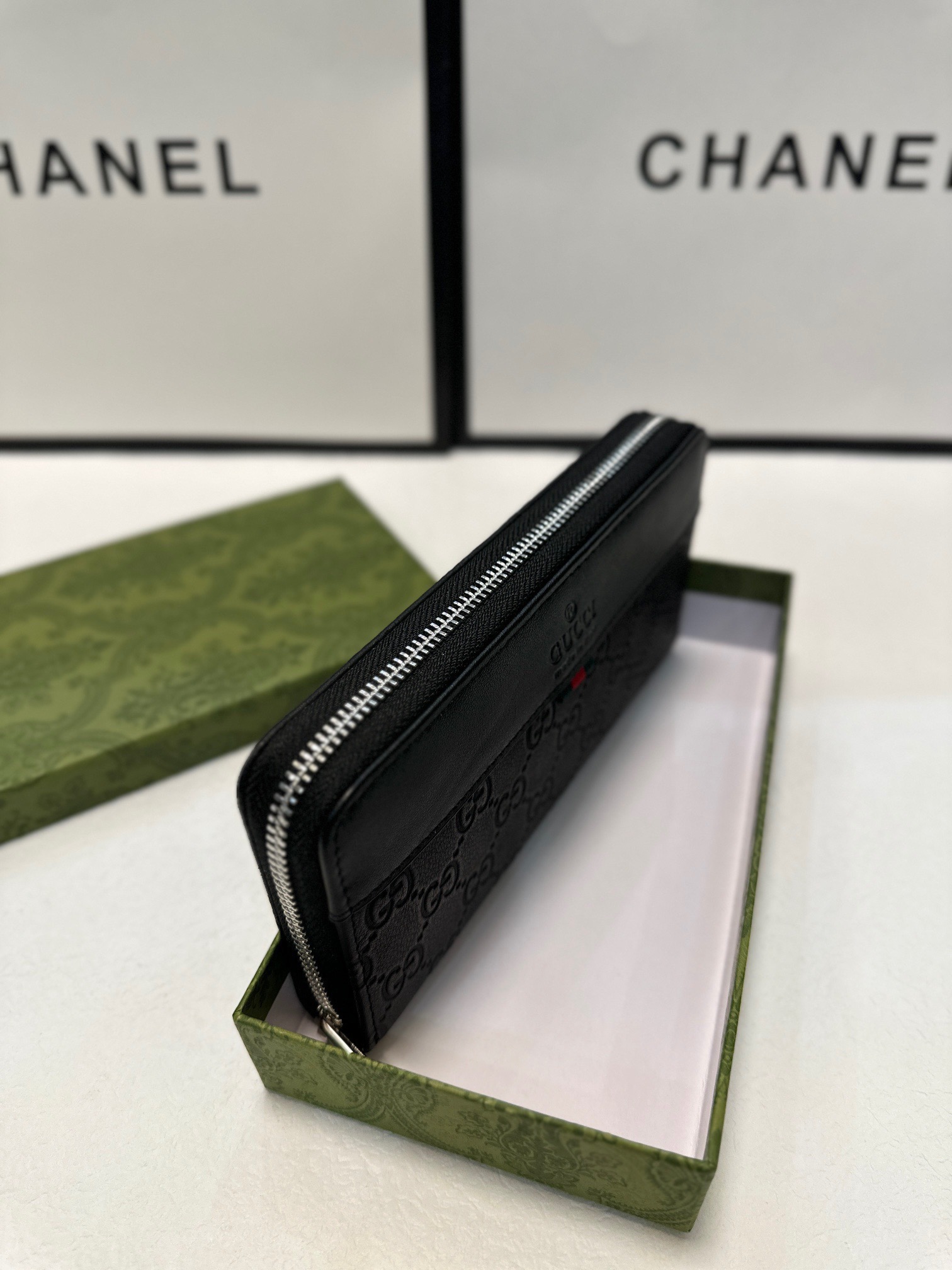 GUCCI グッチ メンズ長財布 ラウンドジップ ブラック - 画像 8
