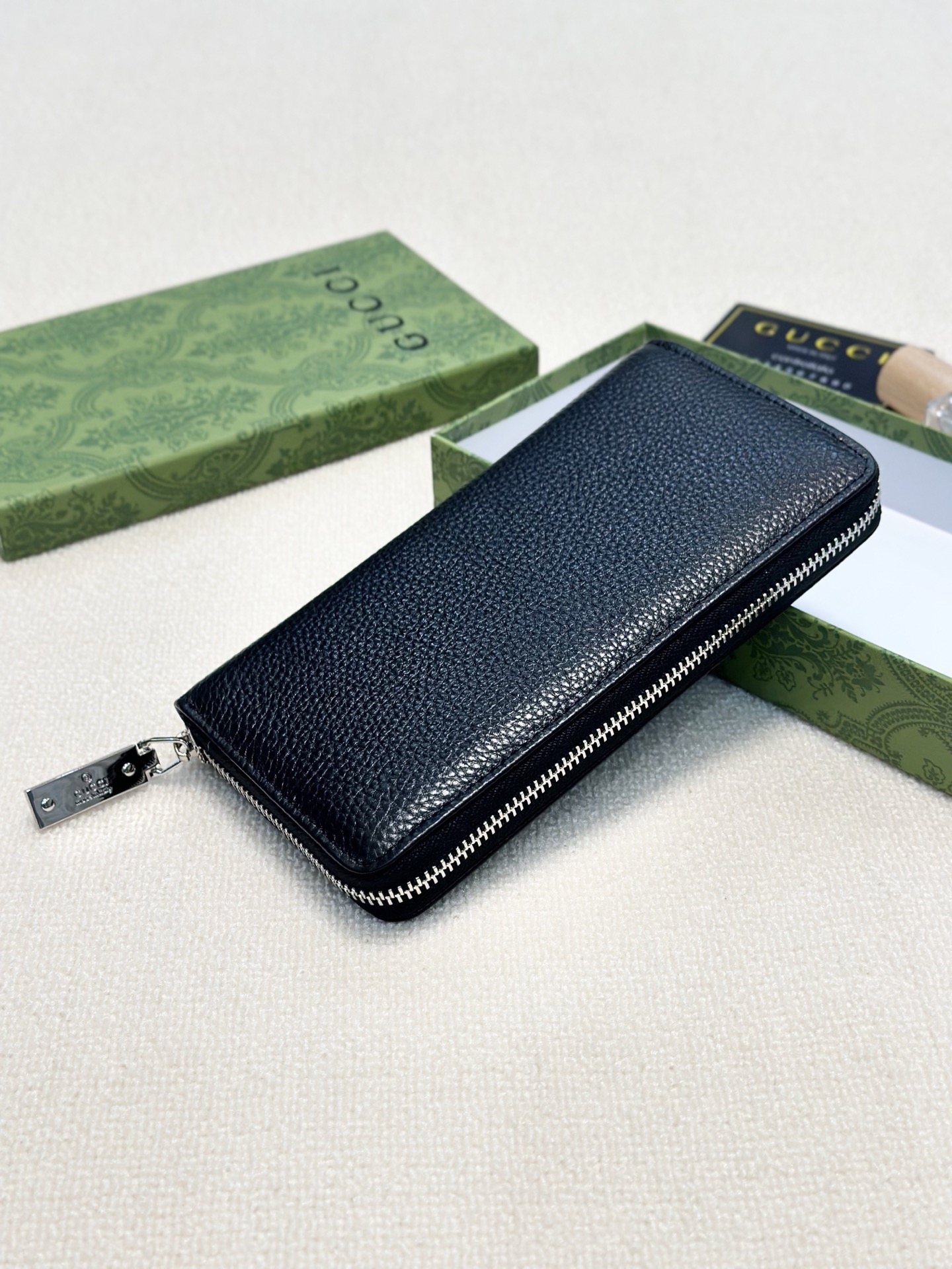 Gucci グッチ 財布 ロングウォレット 黒 本革仕様 長財布 グッチ メンズ レディース - 画像 3