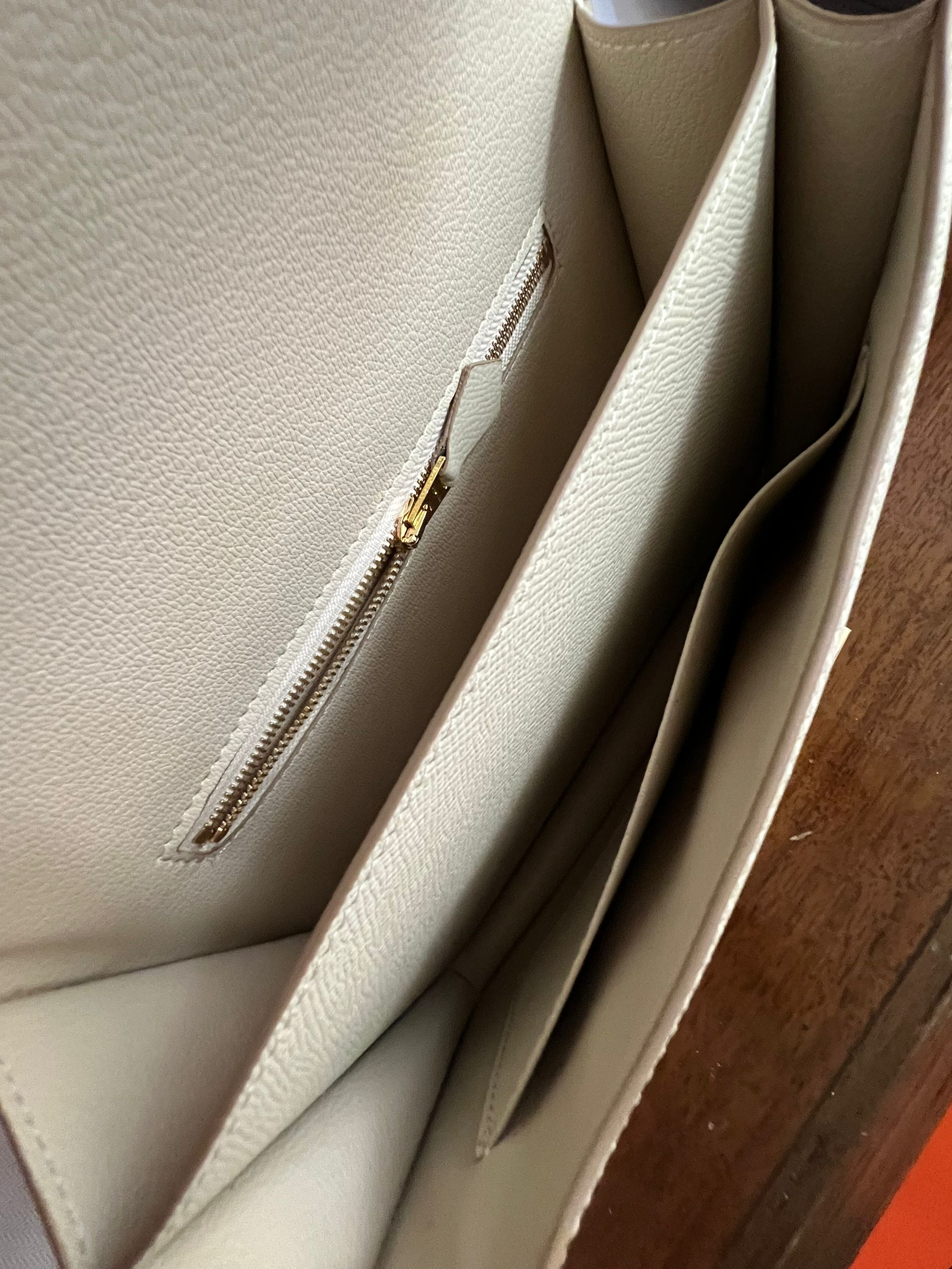 エルメス　HERMES　Constance24　コンスタンス24　　レディース　バッグ　ショルダーバッグ　肩掛けバッグ　7色在庫　シルバー/ゴールド金具　エプソン - 画像 12