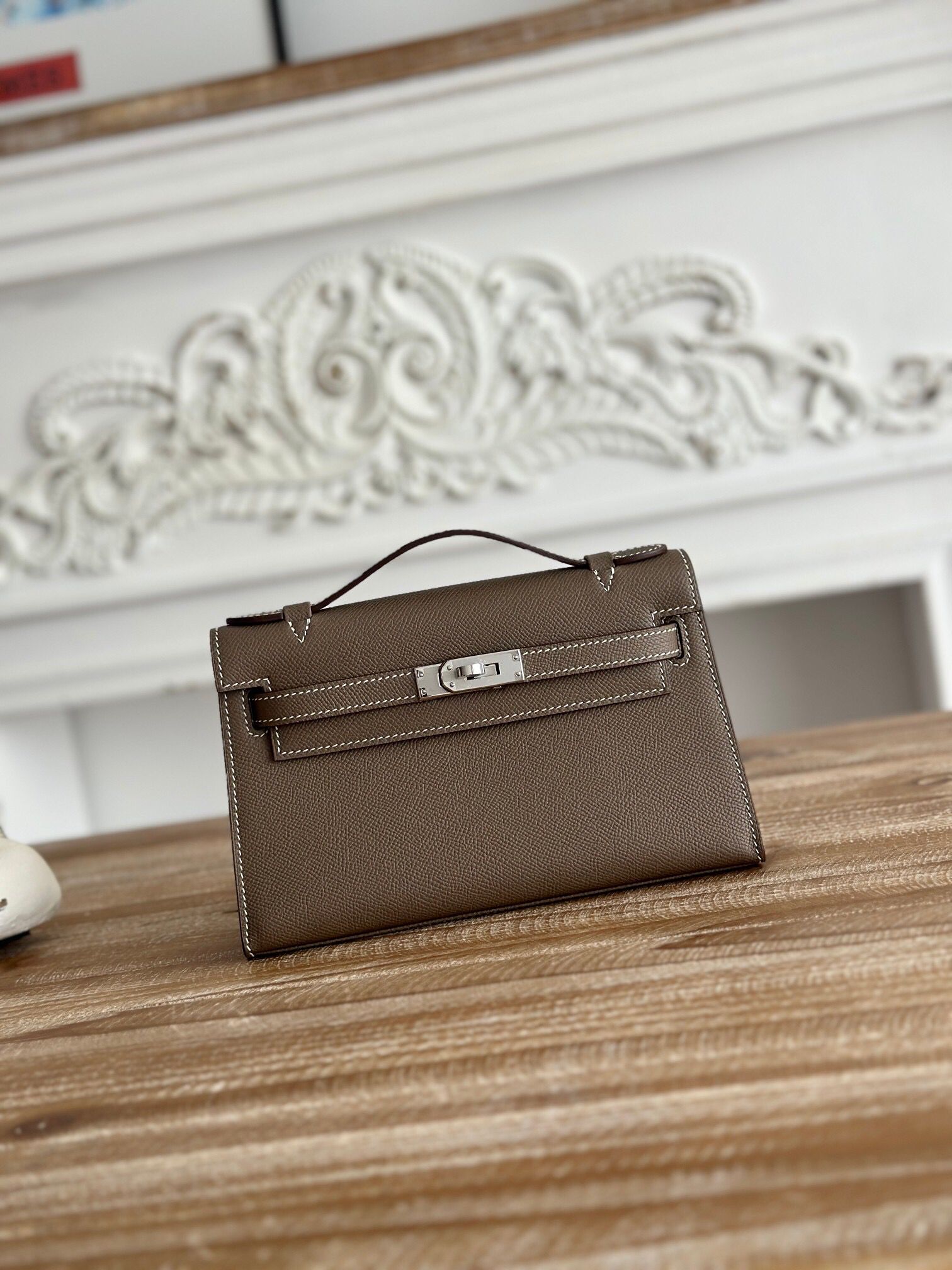 ハーフ手縫い　HERMES　エルメス　ポシェットケリー　エプソン　ミニバッグ　レディース　ハンドバッグ　クラッチバッグ　牛革 - 画像 9