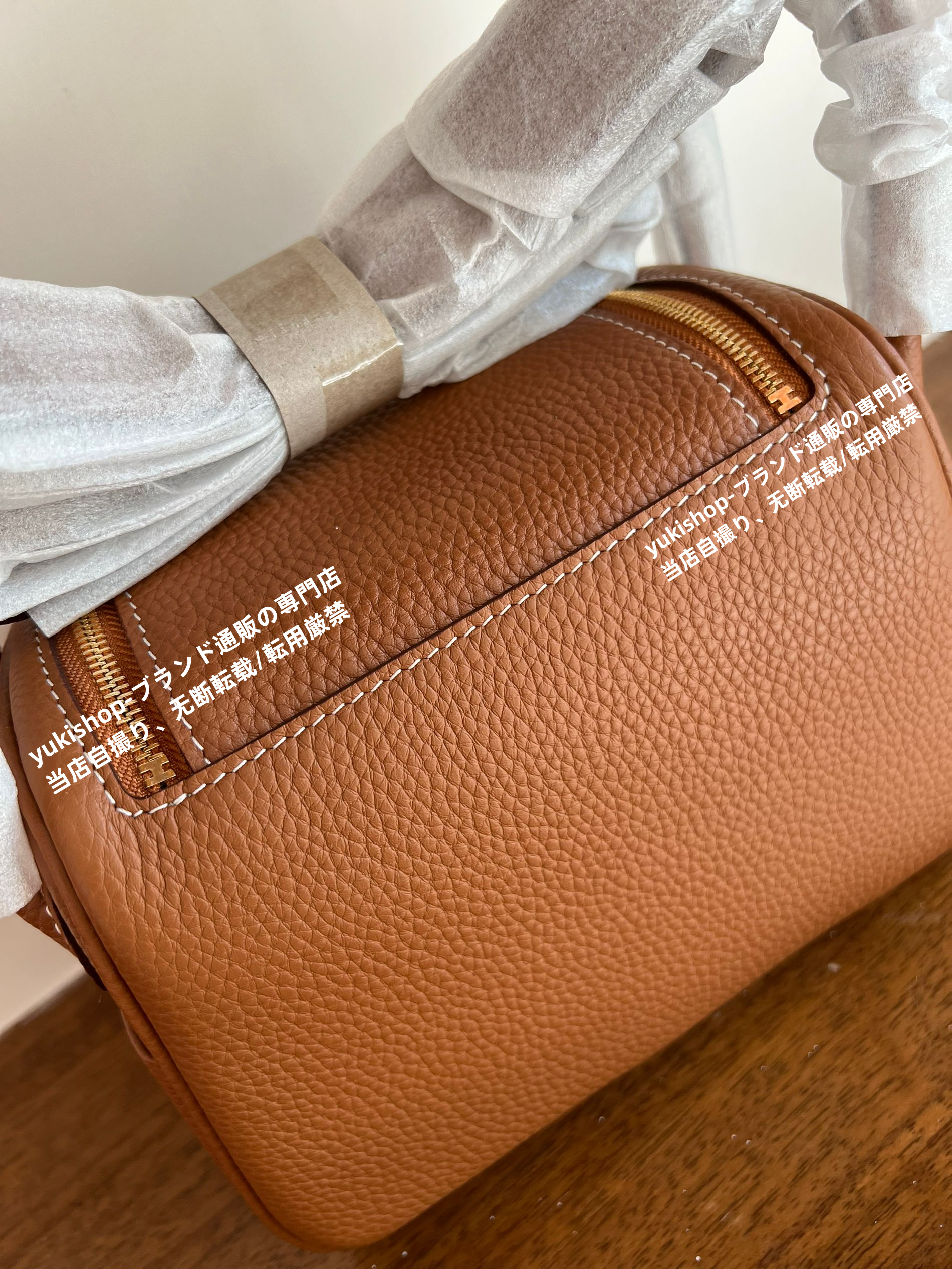 エルメス/HERMES　2way ショルダーバッグ リンディミニ 10色入れ　シルバー/ゴールド金具　Lindy Mini - 画像 4