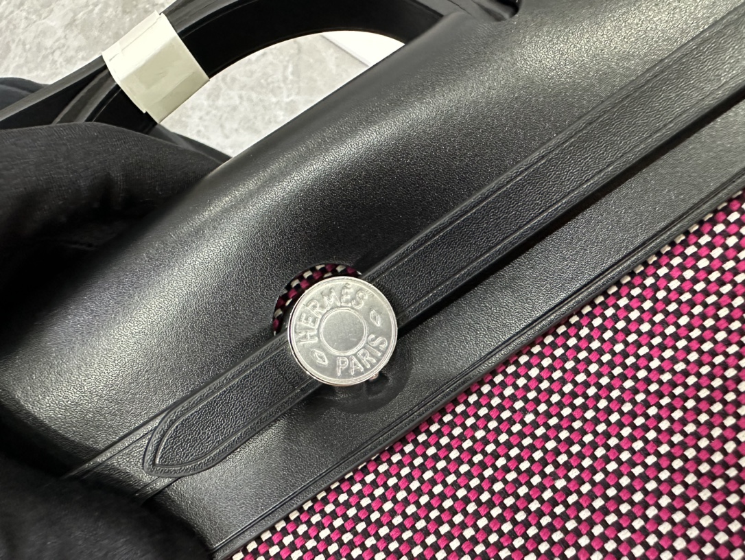 希少 エールバッグ HERMES Herbag Zip 31 バッグ エルメス ショルダーバッグ ハンドバッグ 内縫い 6色 - 画像 12