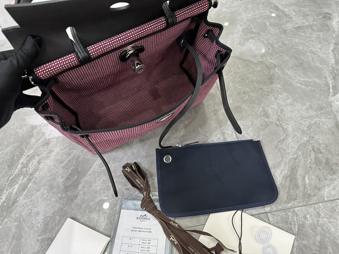 希少 エールバッグ HERMES Herbag Zip 31 バッグ エルメス ショルダーバッグ ハンドバッグ 内縫い 6色 - 画像 15