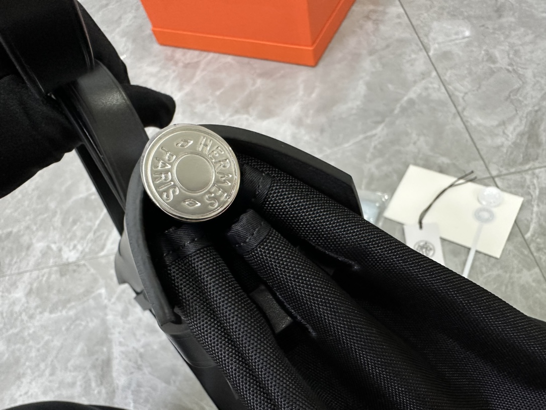 エルメス　Hermes herbag　2WAYバッグ　エールバッグジップPM 31　ショルダーバッグ　ハンドバッグ　内縫い　キャンバス×レザー　本革　10色 - 画像 14