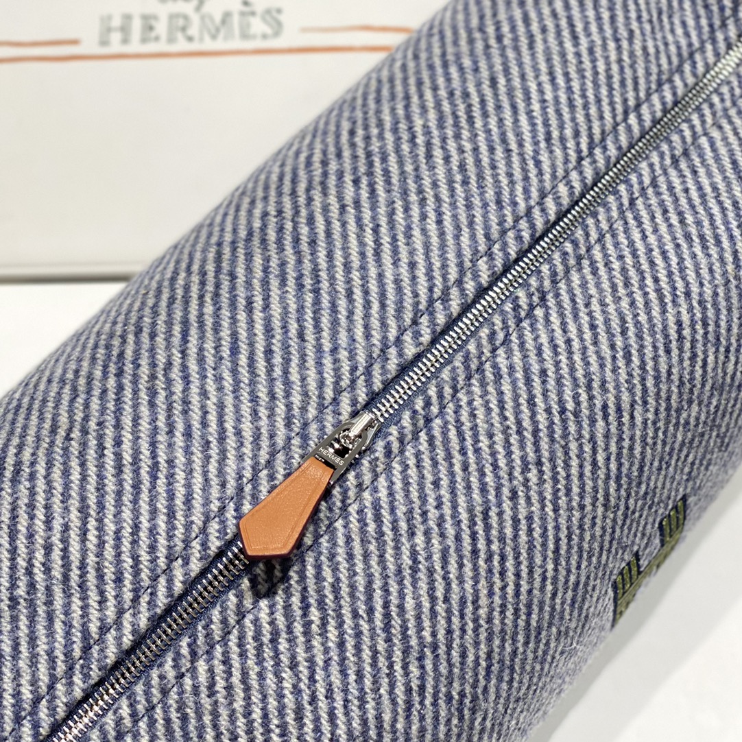 新作　Hermes　エルメス　H NATTE 　ブリッドアブラックGM/PM　 ポーチ　Hナッテ　クラッチバッグ　レディースバッグ　3色 - 画像 8