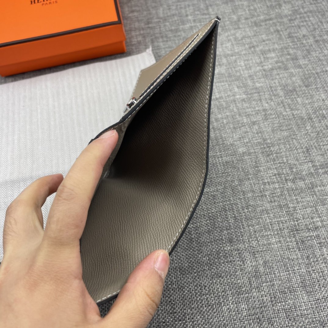 個性的なデザ Hermes エルメス実物の写真 N品スーパーコピー財布代引き対応国内発送後払い安全必ず届く優良サイト