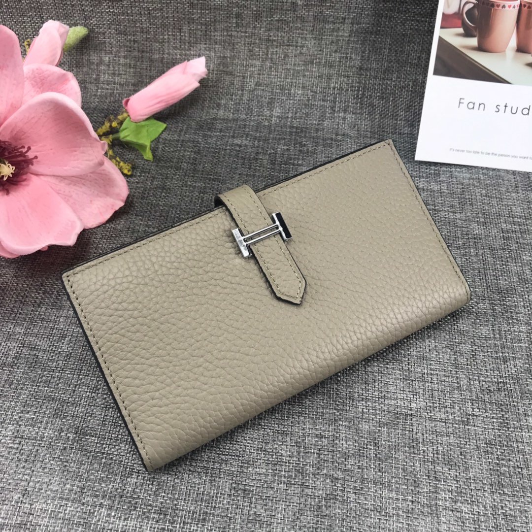 個性的なデザ Hermes エルメス実物の写真 N品スーパーコピー財布代引き対応国内発送後払い安全必ず届く優良サイト