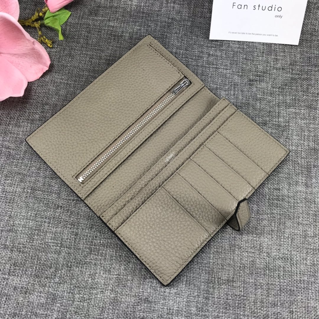 個性的なデザ Hermes エルメス実物の写真 N品スーパーコピー財布代引き対応国内発送後払い安全必ず届く優良サイト