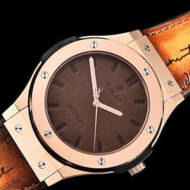 国内発送【自動巻き】ウブロ クラシックフュージョン コピー時計の紹介