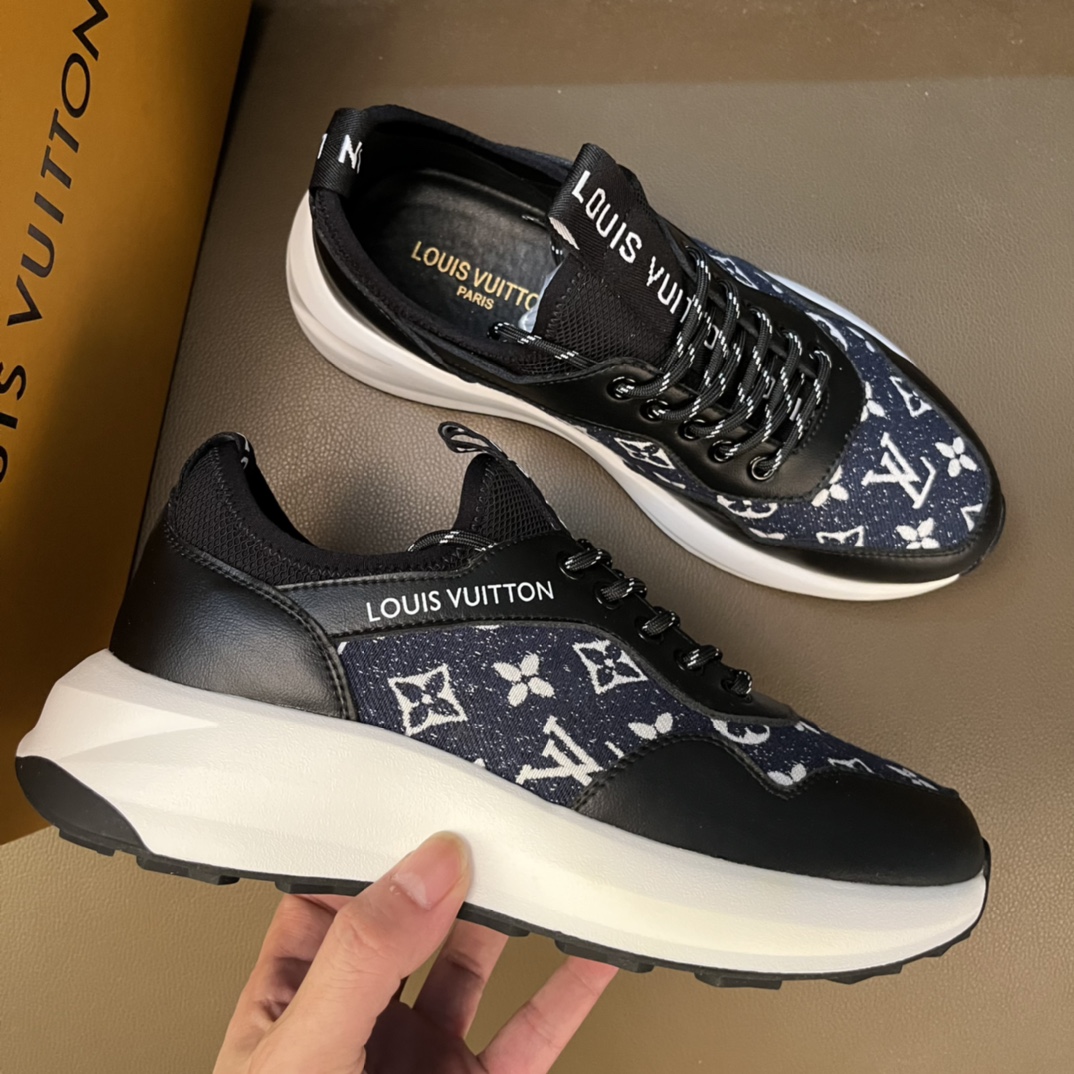絶妙な新商品 ルイヴィトン LV スニーカー スーパーコピー