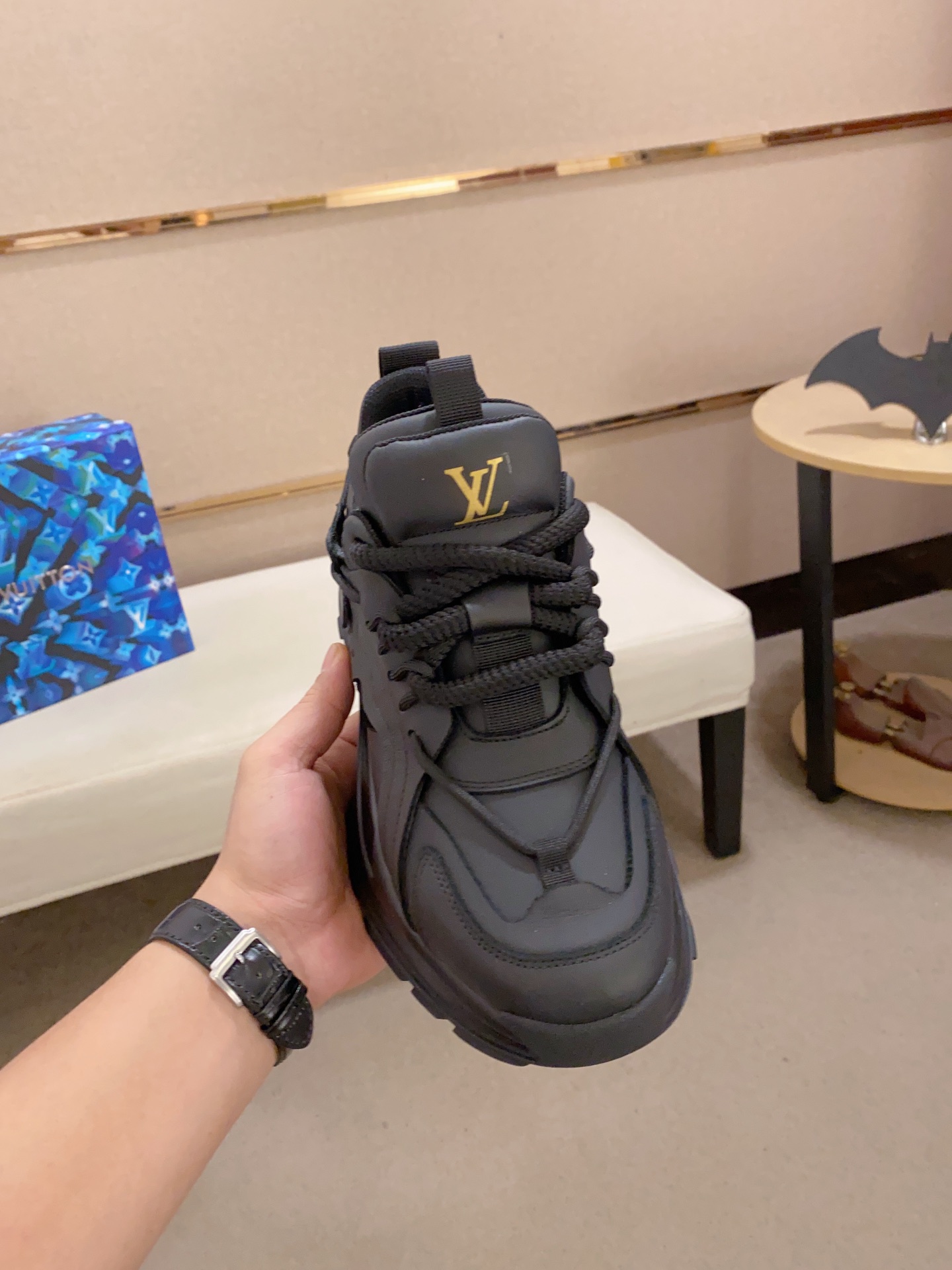 お洒落 Louis Vuitton スニーカー スーパーコピー