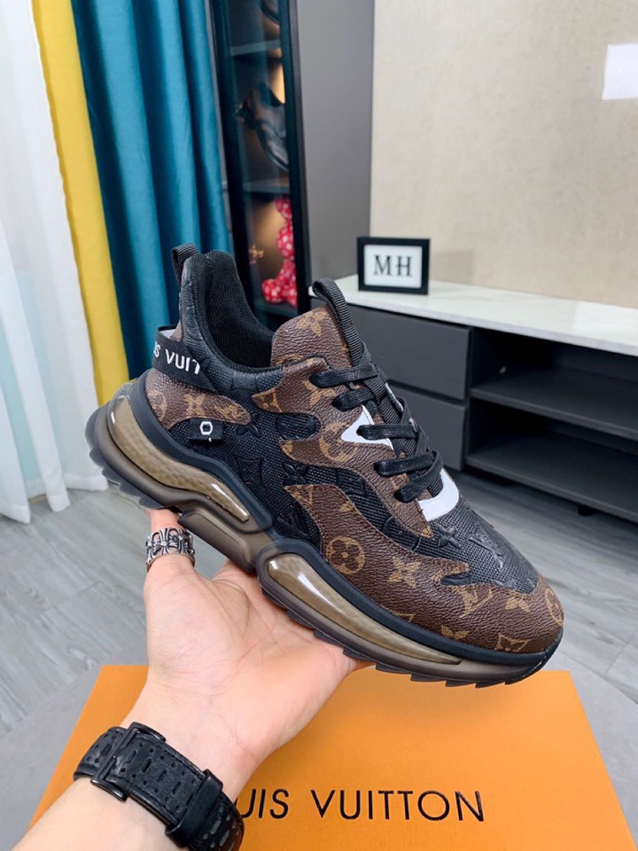 人気モデル Louis Vuitton スニーカー スーパーコピー後払い通販信用できる