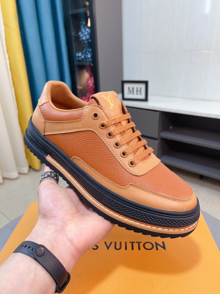 人気セールLouis Vuitton スニーカー スーパーコピー