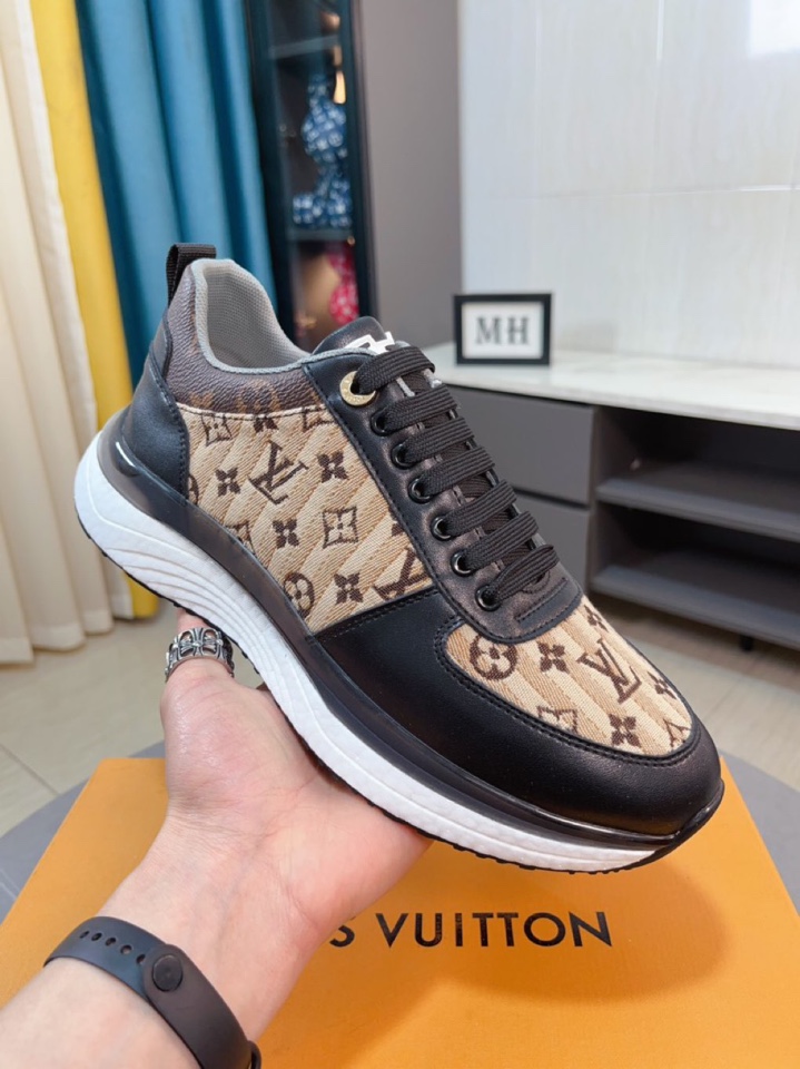 人気モデル ルイヴィトン LV スニーカー スーパーコピー