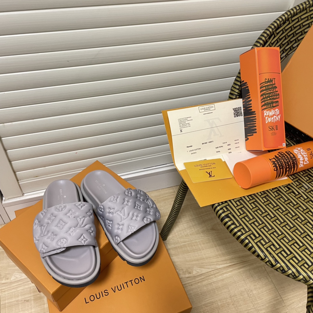 LV