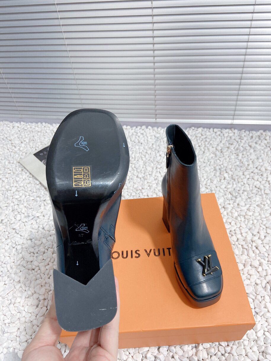 LV