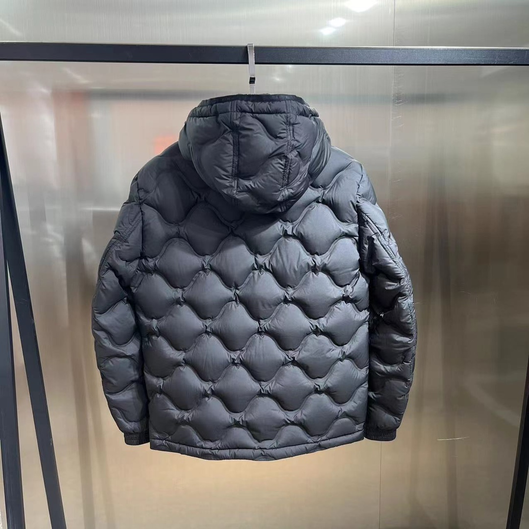 Moncler