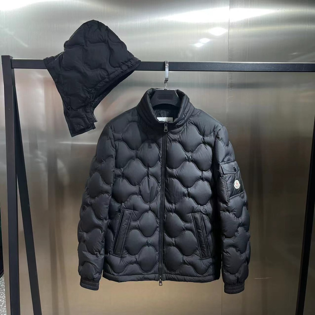 Moncler