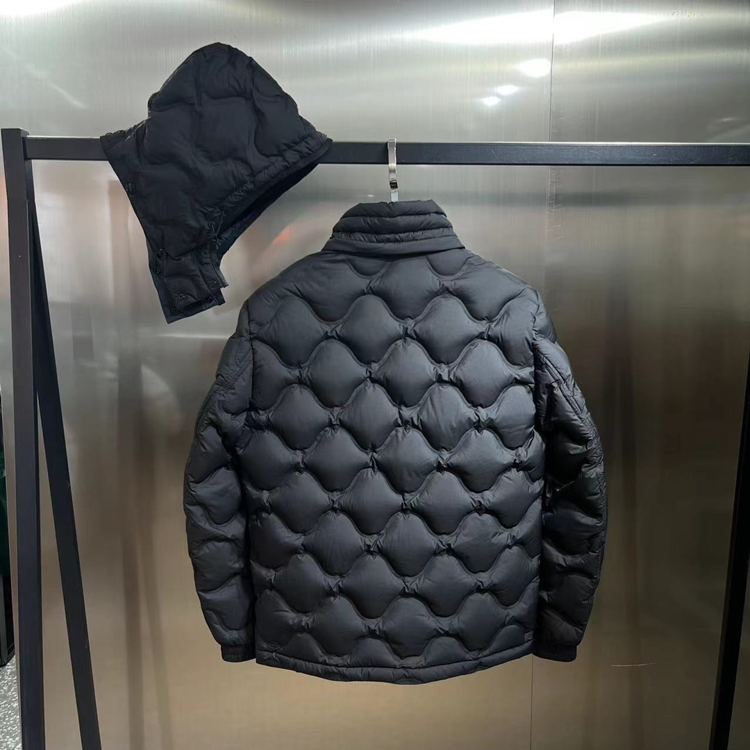 Moncler